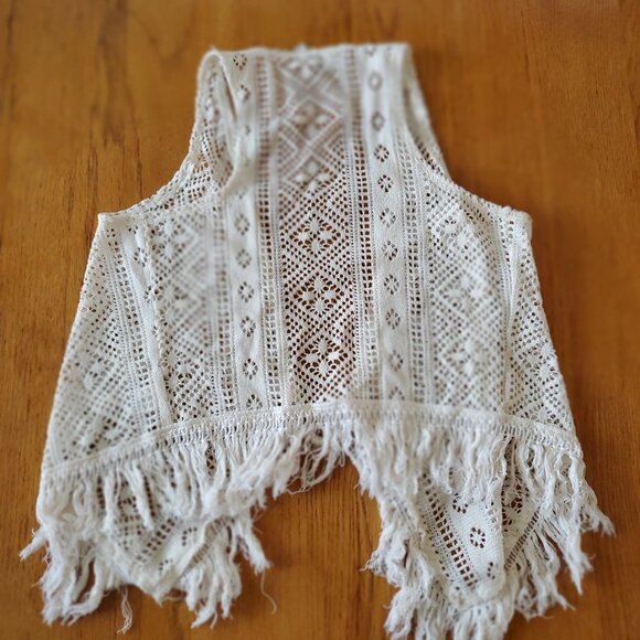 Knit Works Open Boho Cottage Core Open Vest - Picture 3 of 12
